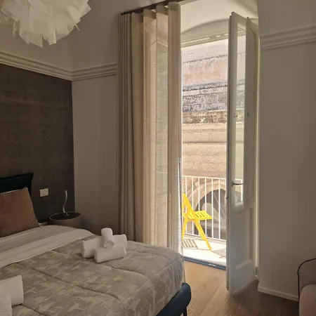 Apartment Antico Rosone Charme Historic Center Gessica Hh *